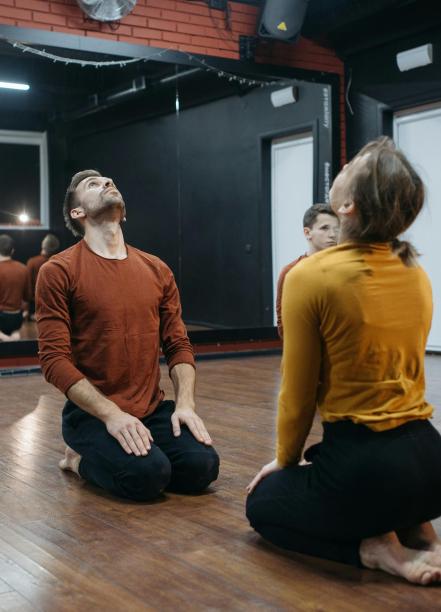 authentic-movement-in-dance-movement-therapy