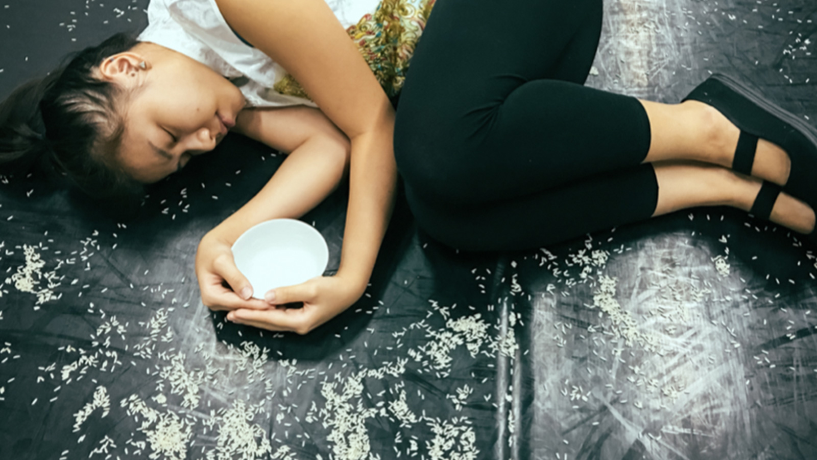 Beyond Forms into the Liminal: An Analysis of Cross-Cultural Collaborative Practices in Singapore Contemporary Theatre.