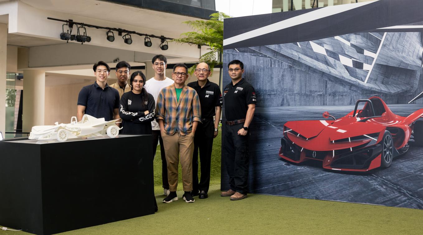 LASALLE and SUTD representatives at the Singapore Design Week showcase of Tithonus. (From left to right) LASALLE student Joel Yong, lecturer Nicholas Ooi, students Namjot Kaur and Choong Yu Haun, Programme Leader Nathan Yong, Professor Lim Seh Chun, Advisor, Special Projects, SUTD, and Liew Zhen Hui, Senior Specialist, Fabrication Laboratory, SUTD.
