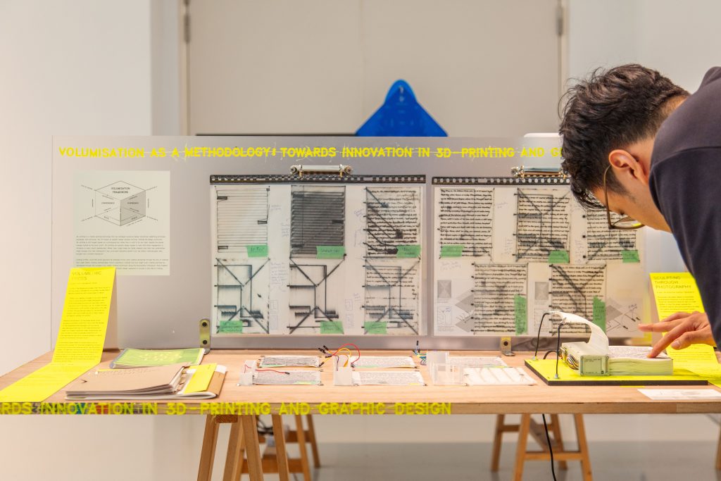 Darius presenting his work-in-progress at INTERLUDE in May 2025.